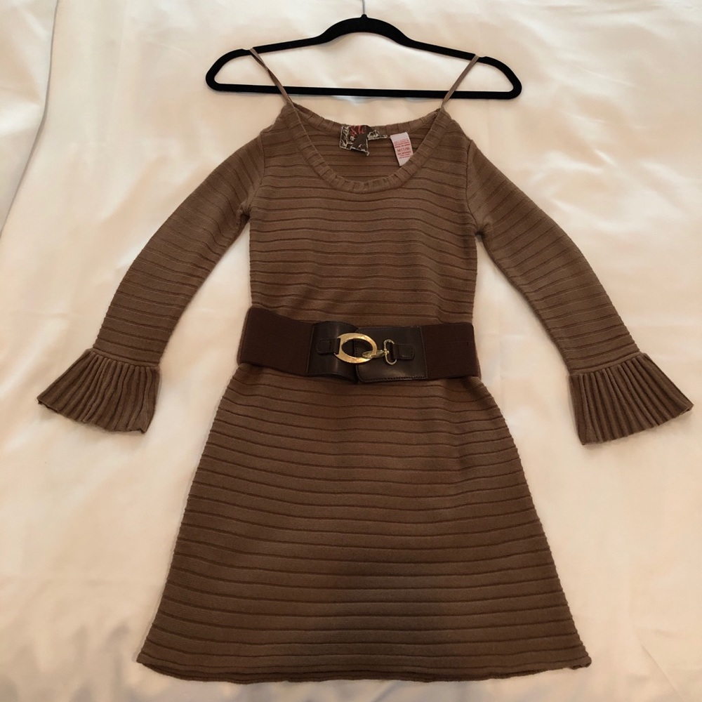 Sweater material dress with removable belt!